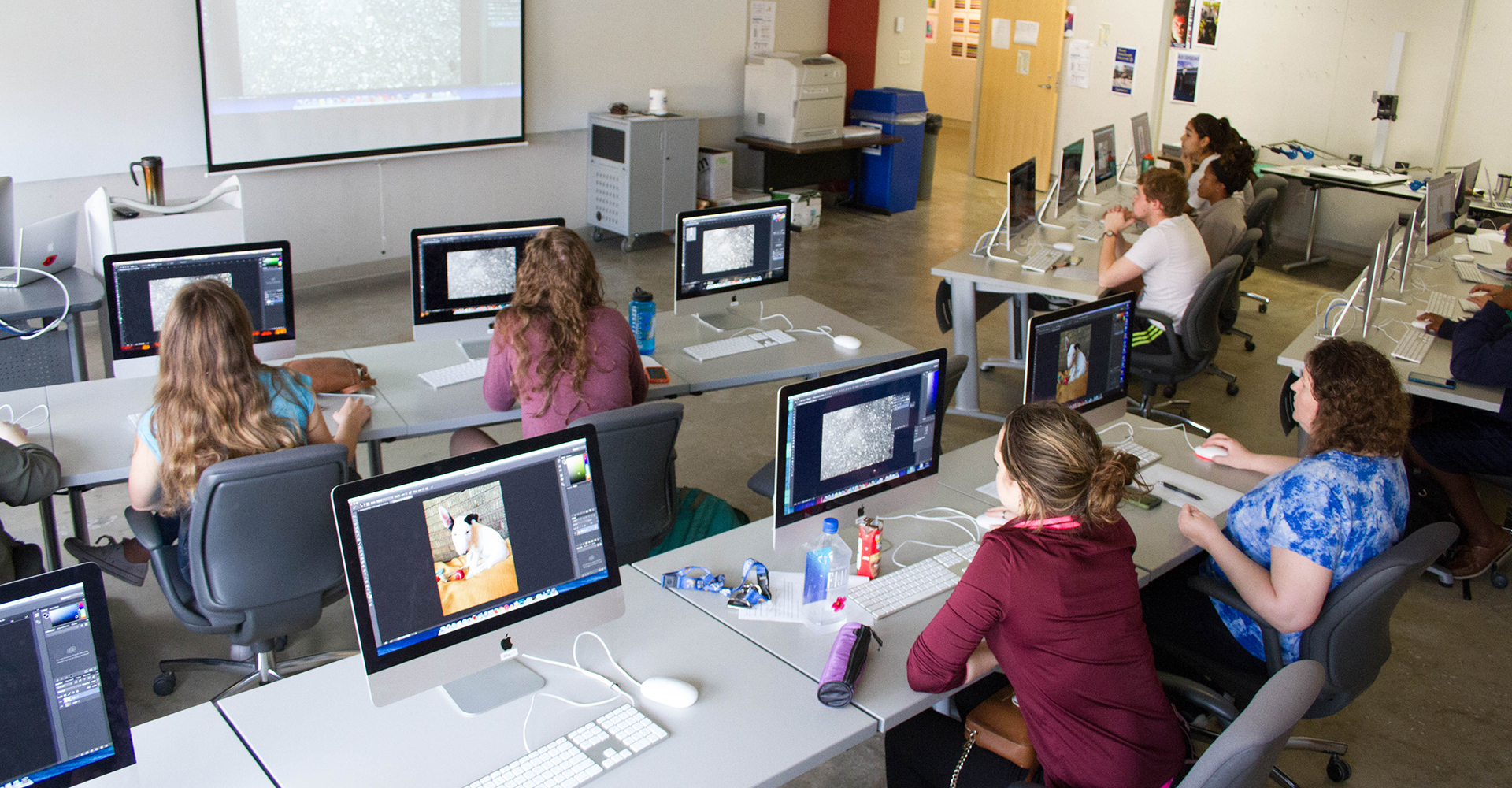 students in media lab.